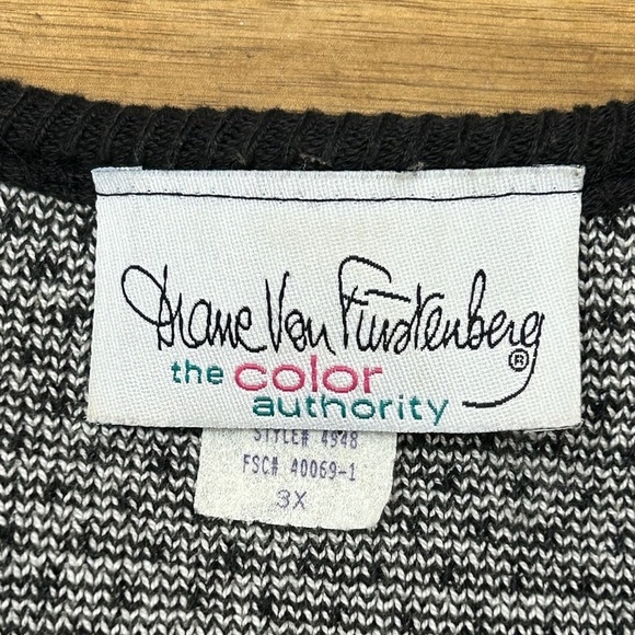 Diane Von Furstenberg The Color Authority Black White Knit Cotton Vest Button 3X - Picture 4 of 8